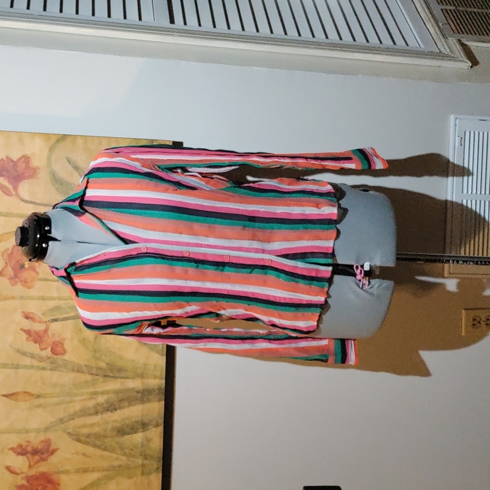 BB Dakota sheer stripped top size Medium